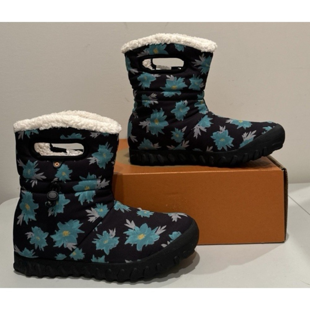 Bogs Women Size 7 B-Moc Mid Winter Blue Floral Boots Black Winter Waterproof